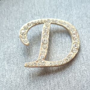 Large Rhinestone D Pin Brooch
